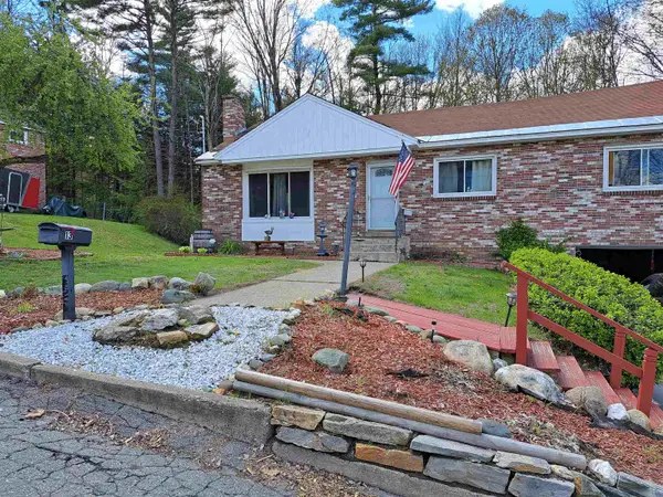 13 Acer Heights, Claremont, NH 03743