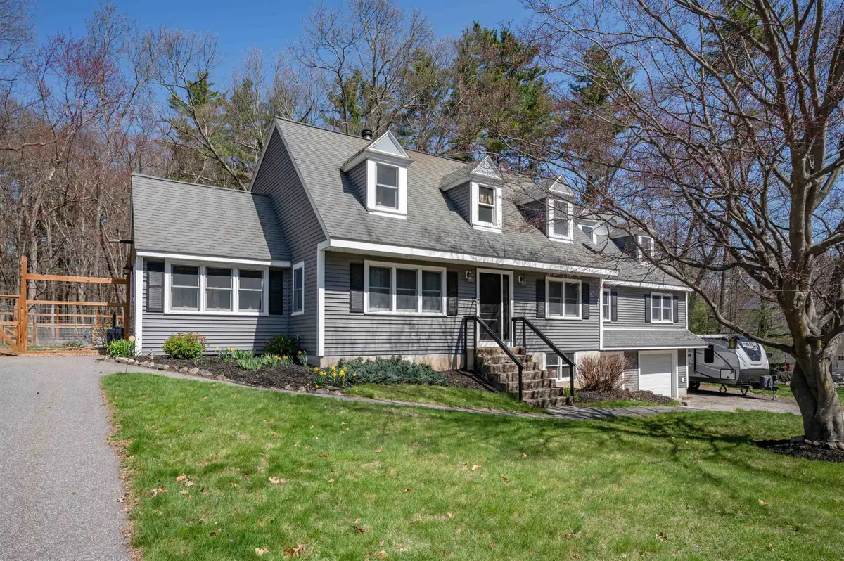 43 Academy Avenue, Atkinson, NH 03811 - #1