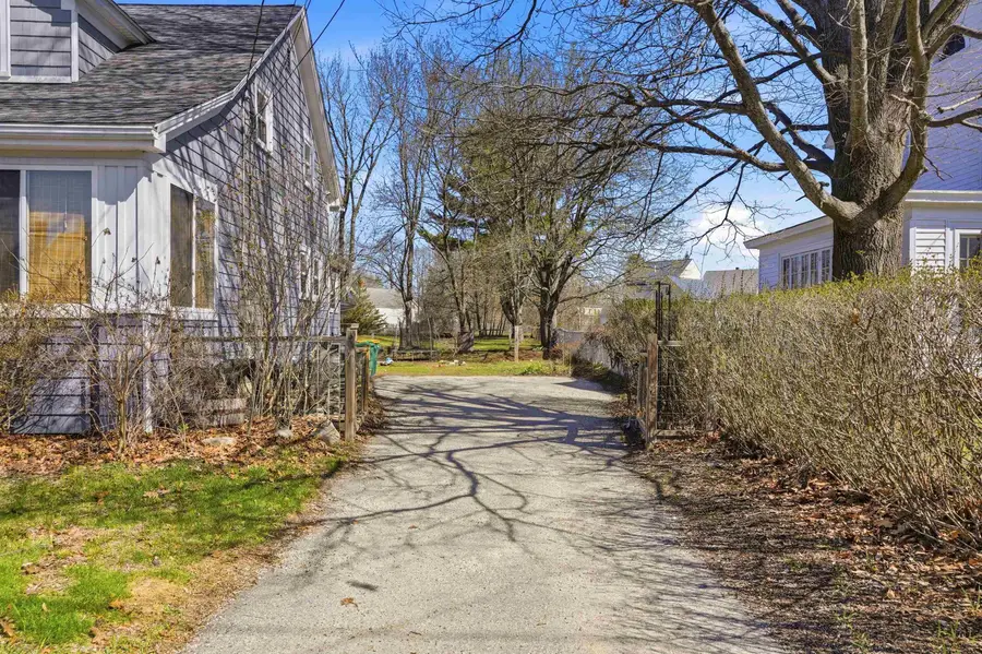 33 Walnut Street, Rochester, NH 03867 - #3