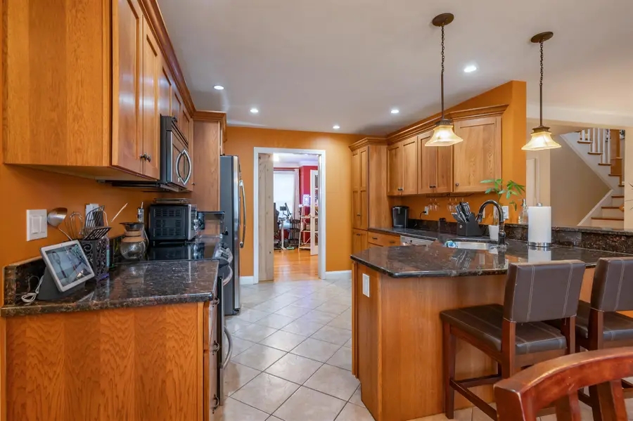 2 Lowther Place, Nashua, NH 03062 - #3