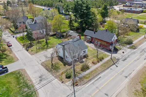 40 Pembroke Road, Concord, NH 03301