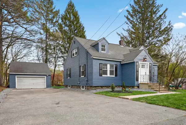 293 Lawrence Road, Salem, NH 03079