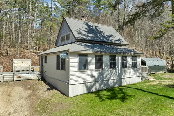 151/155 Mill Brook Road, Thornton, NH 03285