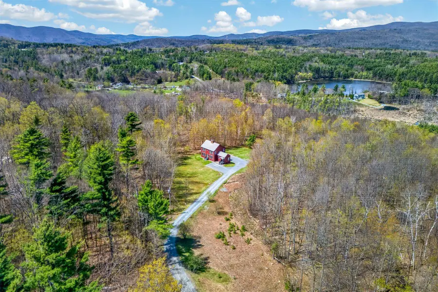 142 Schenkar Road, Pownal, VT 05261 - #2