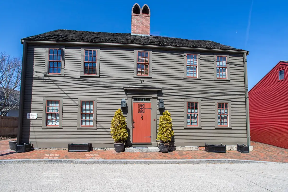 171 Gates Street, Portsmouth, NH 03801 - #1