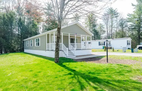 71 Eagle Drive, Rochester, NH 03868