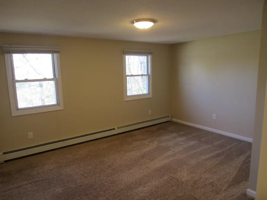 375 Whitehall Road, Hooksett, NH 03106 - #3