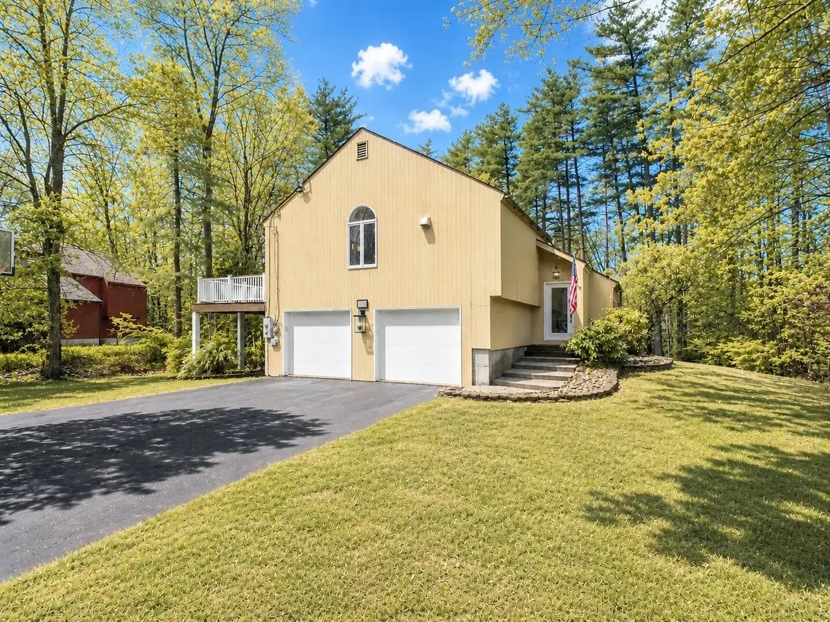 35 Radcliffe Drive, Milford, NH 03055 - #1
