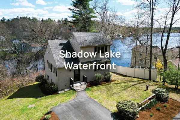 19 Waterfront Way, Salem, NH 03079