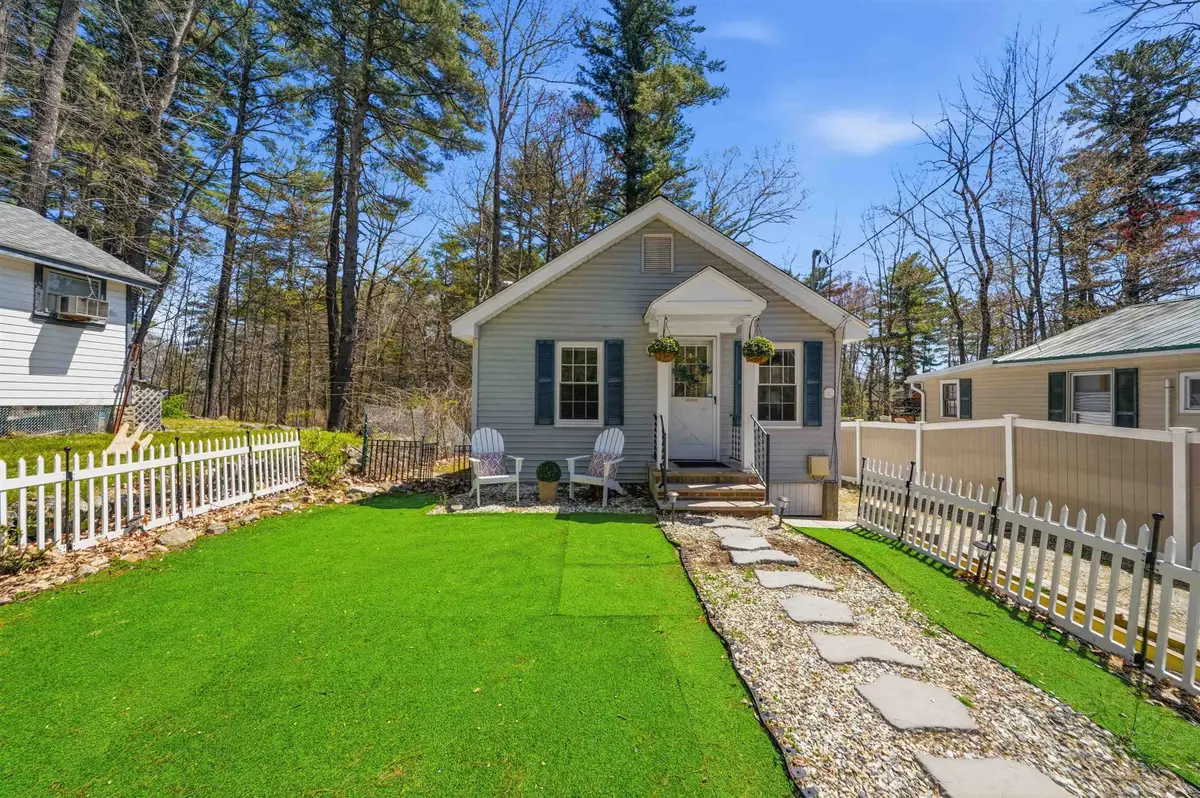 4 first Street, Windham, NH 03087 - #1