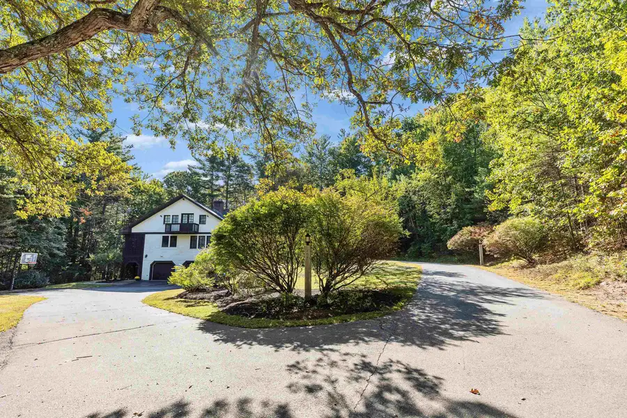 107 Fresh Pond Lane, Brookline, NH 03033 - #3