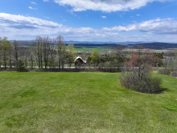 600 West Street, Cornwall, VT 05753