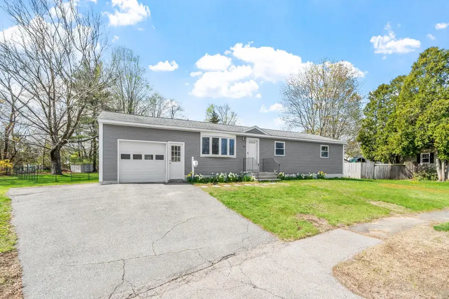 74 Suzanne Drive, Portsmouth, NH 03801 - #3