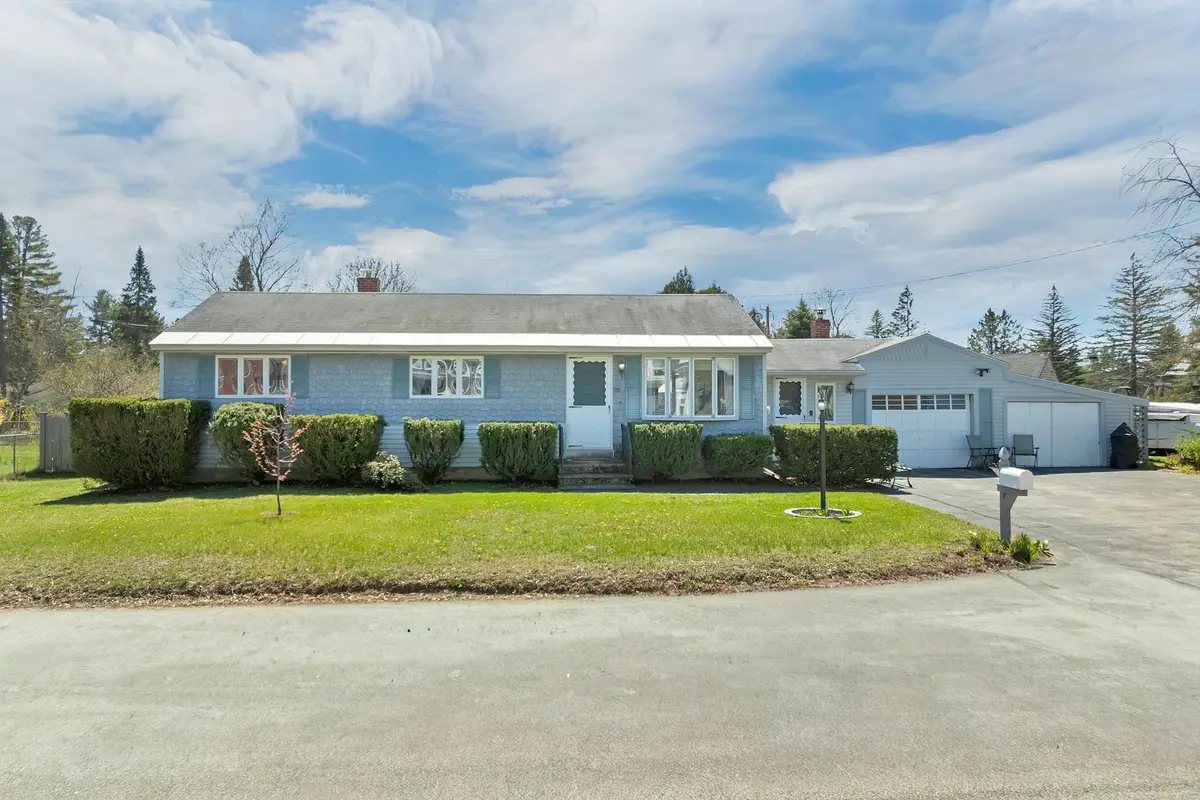110 Maple Street, Somersworth, NH 03878 - #1