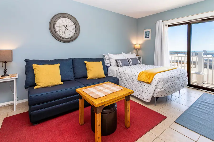415 Ocean Boulevard #103, Hampton, NH 03842 - #3