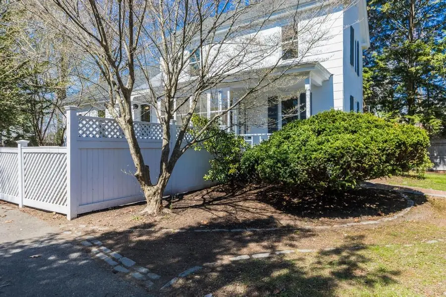 23 Gill Street, Exeter, NH 03833 - #3