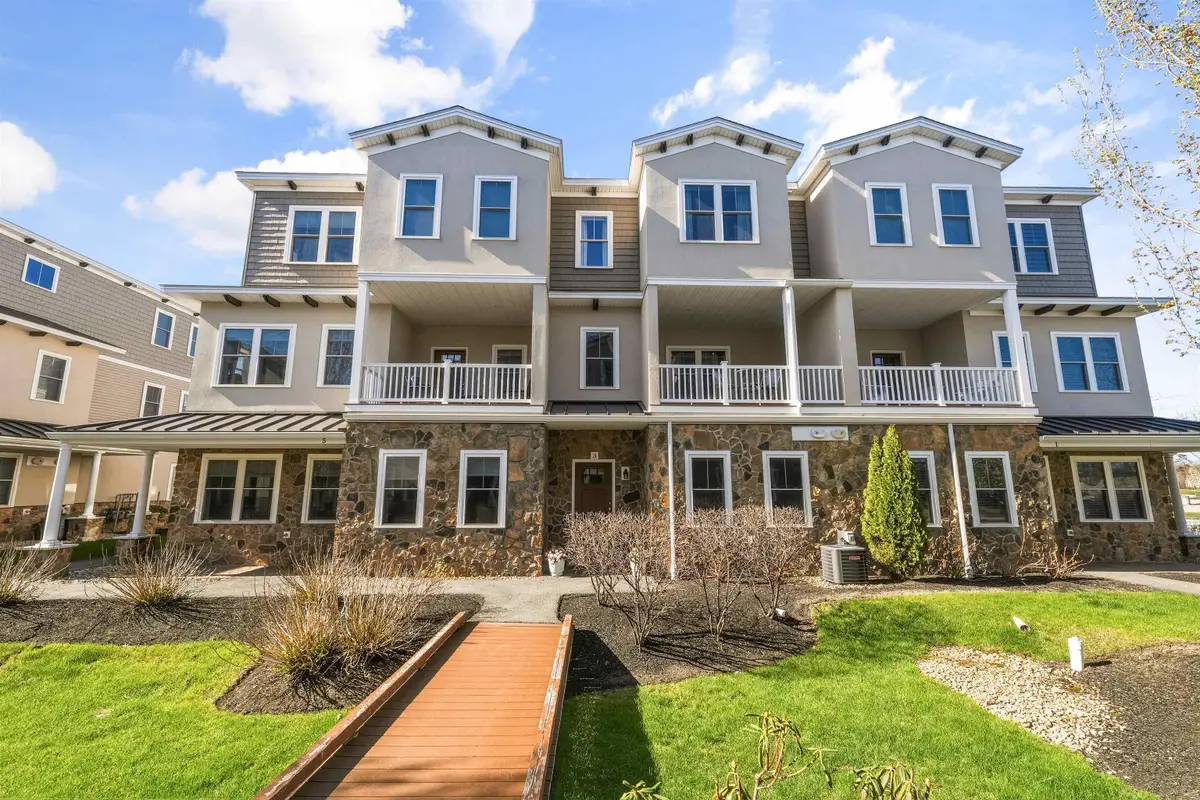 3 Milano Way, Salem, NH 03079 - #1