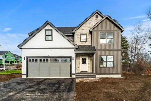 7 Lily Lane, Londonderry, NH 03053