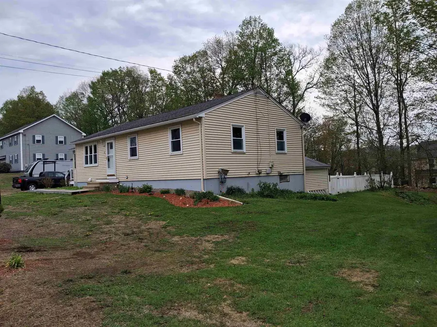 31 Howard Avenue, Northfield, NH 03276 - #3