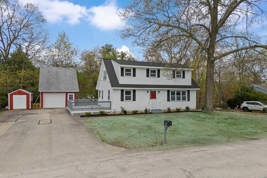 12 Hemlock Street, Hudson, NH 03051 - #2