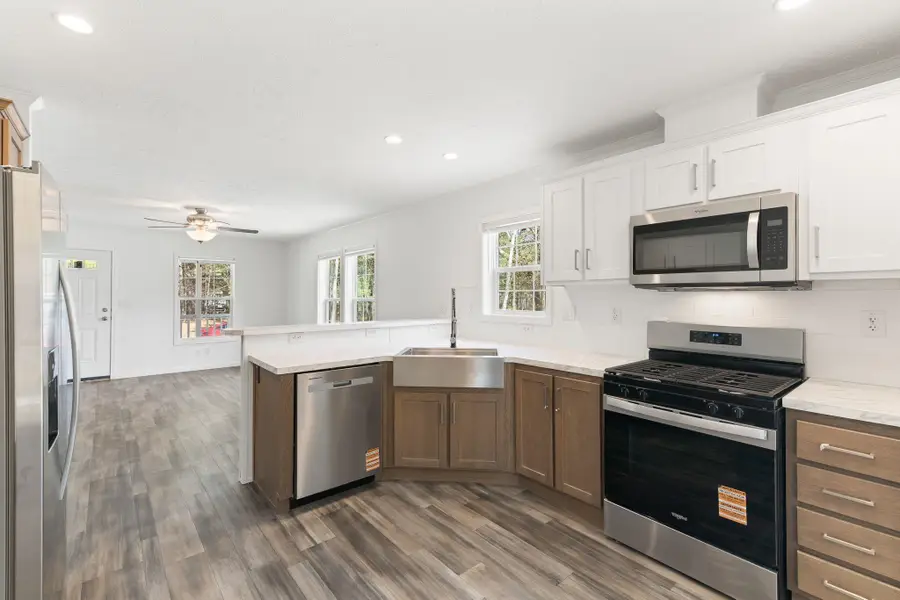 40 Pine Street, Hinsdale, NH 03451 - #2