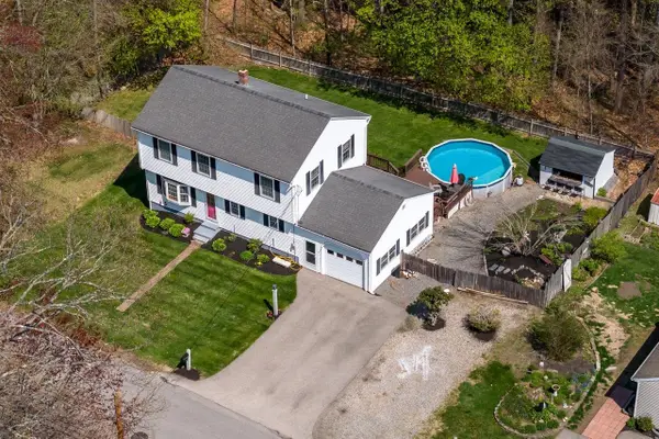 21 Gary Lane, Exeter, NH 03833