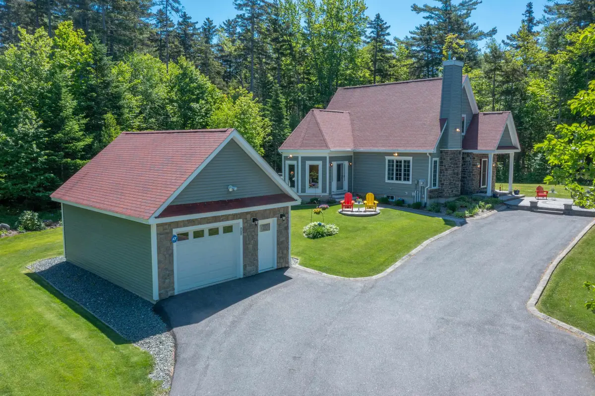 105 Loft Circle, Campton, NH 03223 - #1