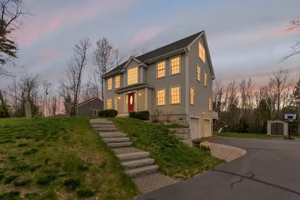 58 Village Place Drive, Barrington, NH 03825