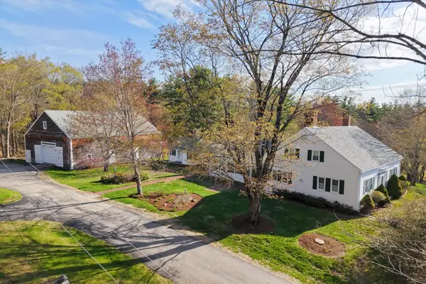 483 Holderness Road, Sandwich, NH 03227