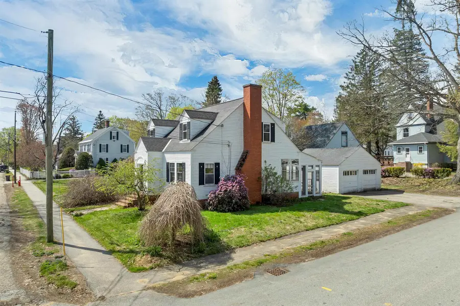 124 Dartmouth Street, Laconia, NH 03246 - #2