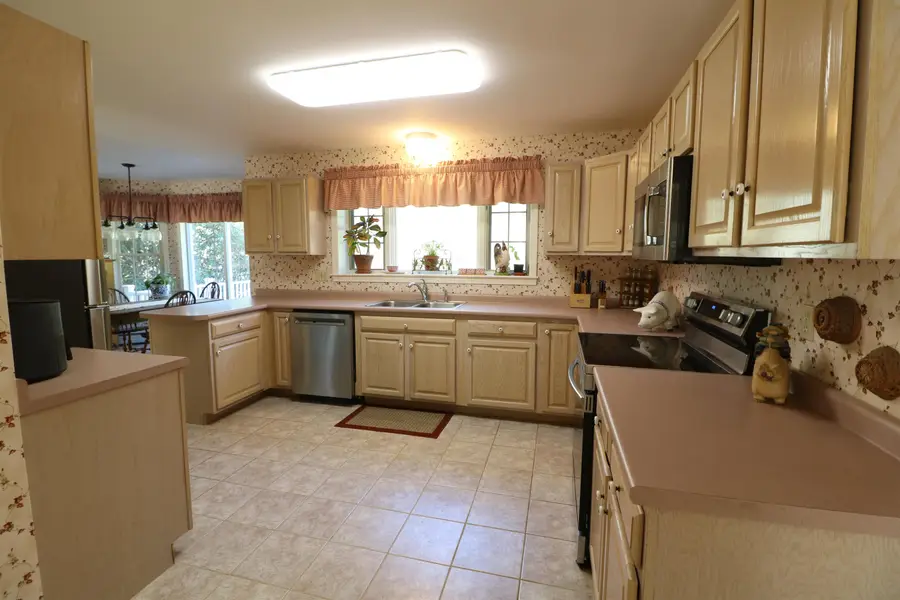 2 Blue Heron Drive, Dover, NH 03820 - #2