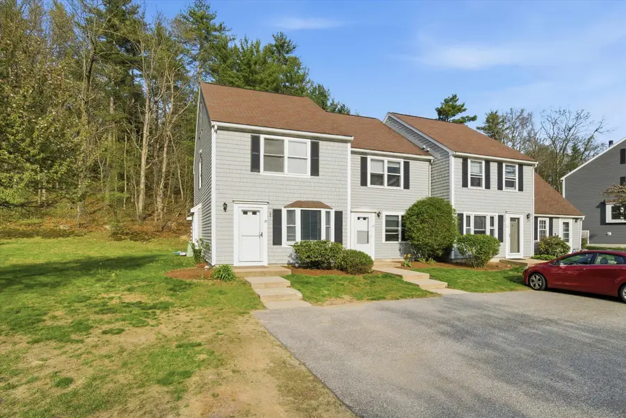 25 Blossom Lane, Merrimack, NH 03054 - #2