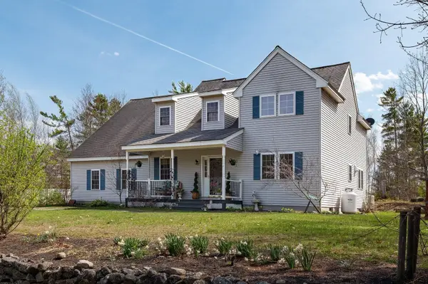 34 Village Corner Road, Wolfeboro, NH 03894