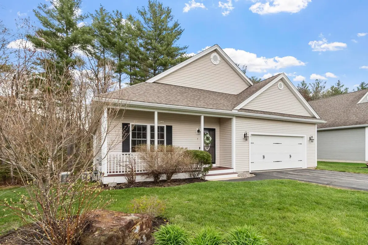 7 Torrey Pines Circle, Plaistow, NH 03865 - #1