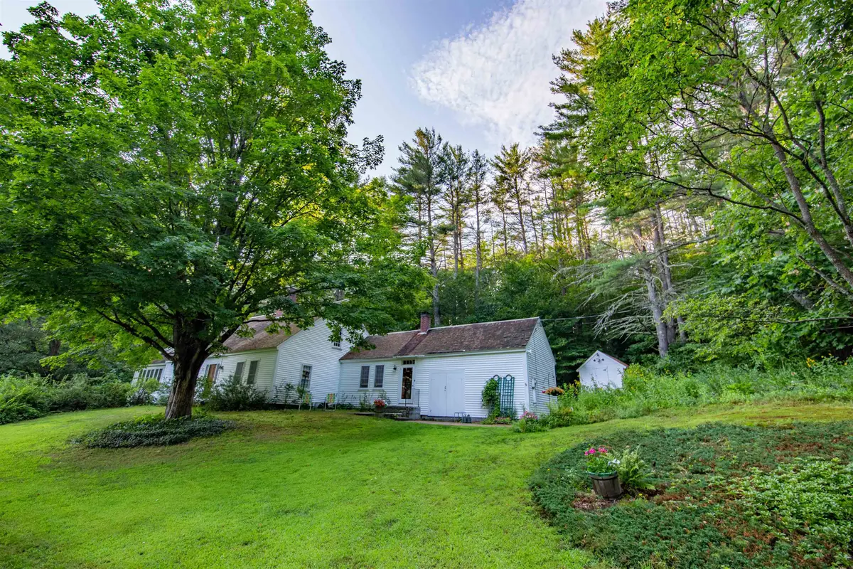 900 Bunker Hill Road, South Tamworth, NH 03883 - #1