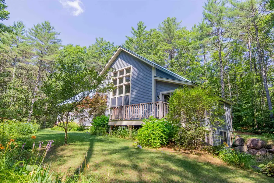 898 & 900 Bunker Hill Road, South Tamworth, NH 03883 - #3