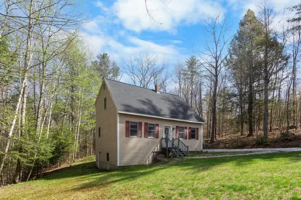 51 Guys Lane, Weare, NH 03281