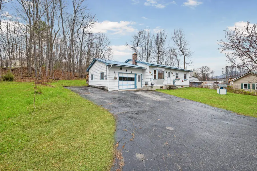 12 Crow Hill Street, Northumberland, NH 03582 - #3