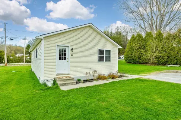 68 Bouthillette Circle, St. Albans Town, VT 05478