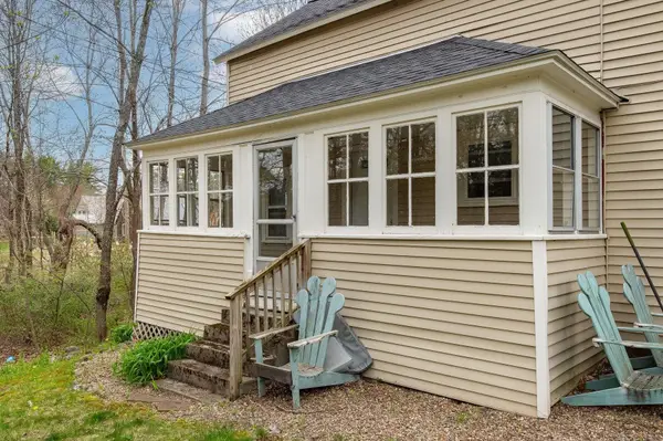 73 Cross Street, Farmington, NH 03835