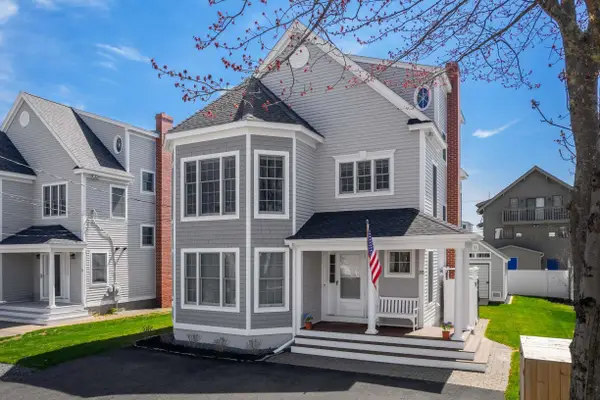 158 South Tibbetts Avenue, Wells, ME 04090