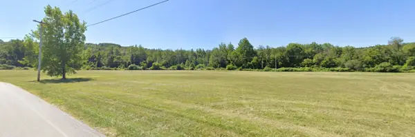 22 Morse Road, Bennington, VT 05201
