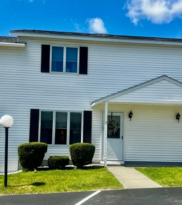 155 Dorr Drive #Unit 5, Rutland City, VT 05701
