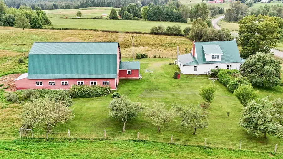 2066 Hinman Settler Road, Brownington, VT 05860 - #3
