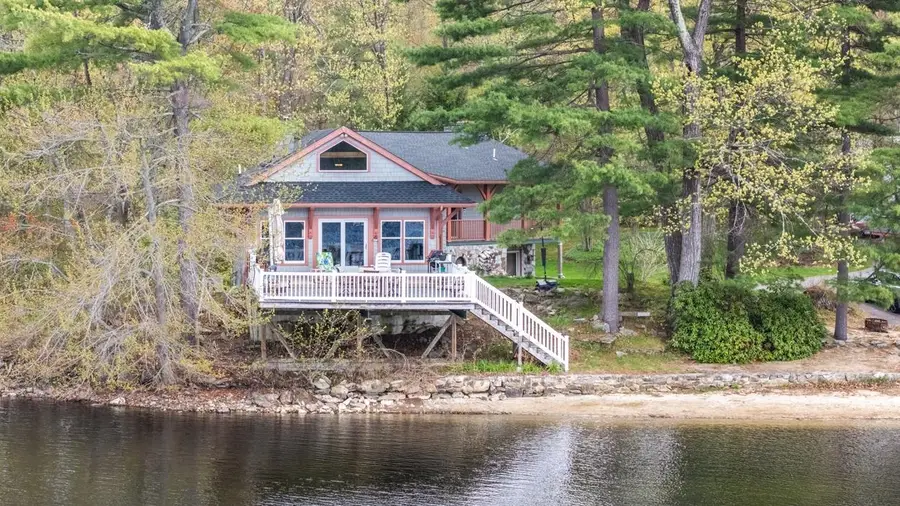 21 Hinds Lane, Pelham, NH 03076 - #2