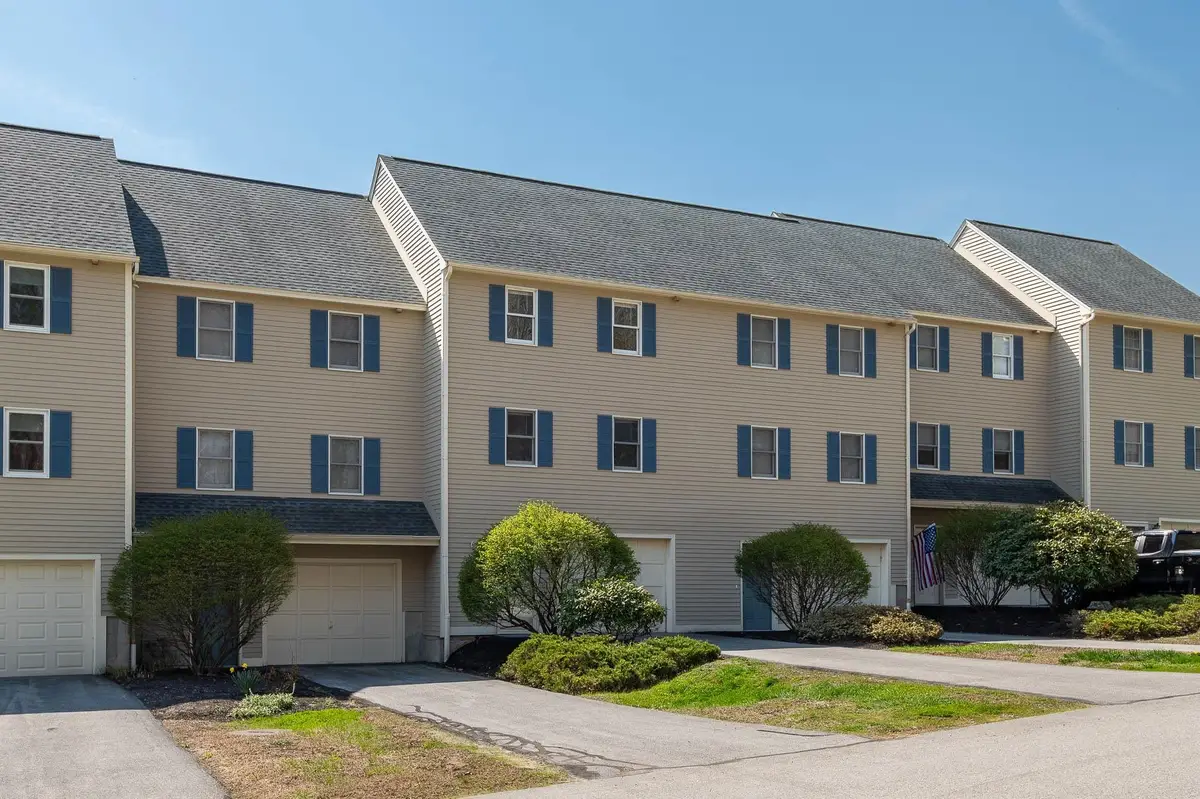 4 Fords Landing Drive, Dover, NH 03820 - #1
