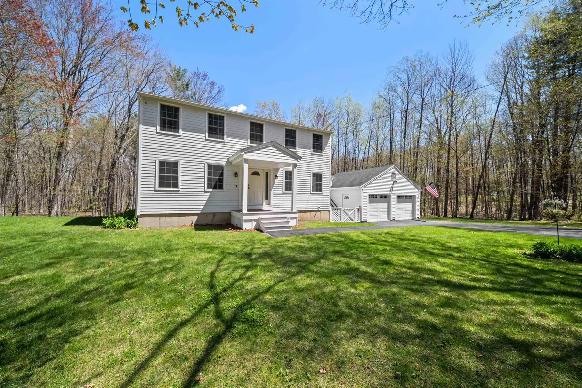 15 Earle Drive, Lee, NH 03861 - #1