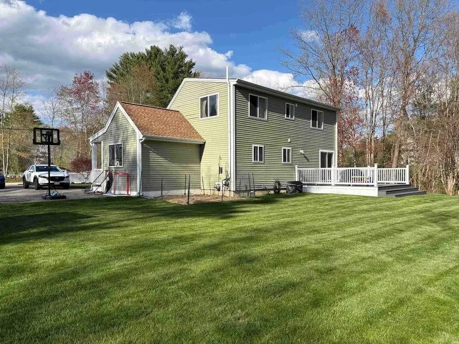 28 Doe Farm Lane, Newmarket, NH 03857 - #3