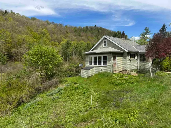 302 US RTE 7, Pownal, VT 05261