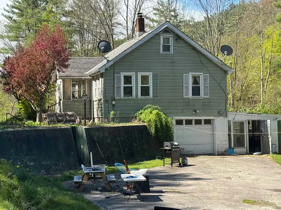 302 US RTE 7, Pownal, VT 05261 - #2
